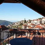Doma Est 1991 Guest house 3*