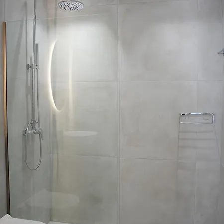 Doma Est 1991 Guest house 4*