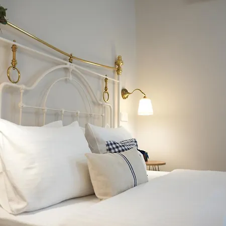 Πανσιόν Doma Est 1991 Αράχωβα