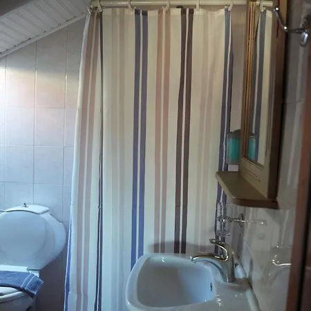 Doma Est 1991 Guest house