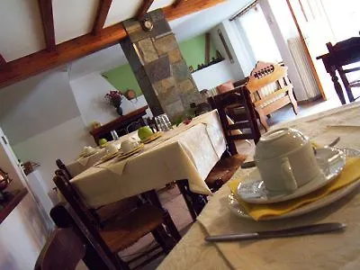 Doma Est 1991 Αράχωβα